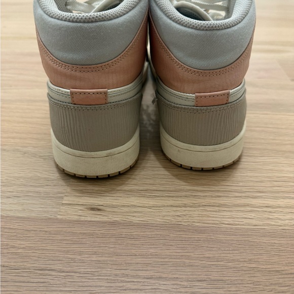 Jordan 1 Mid Milan’s (RARE) - Picture 5 of 9